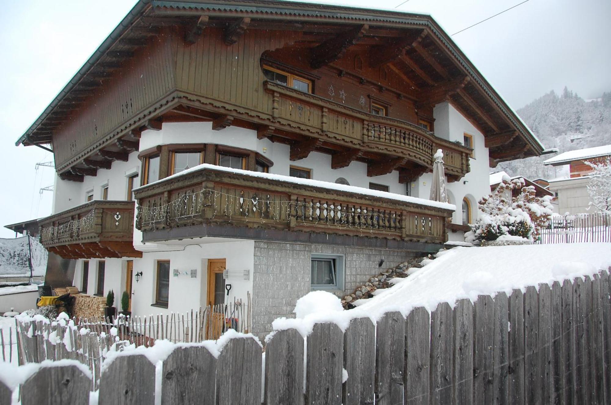 Haus Hart Im Zillertal 6 Personen Βίλα Εξωτερικό φωτογραφία
