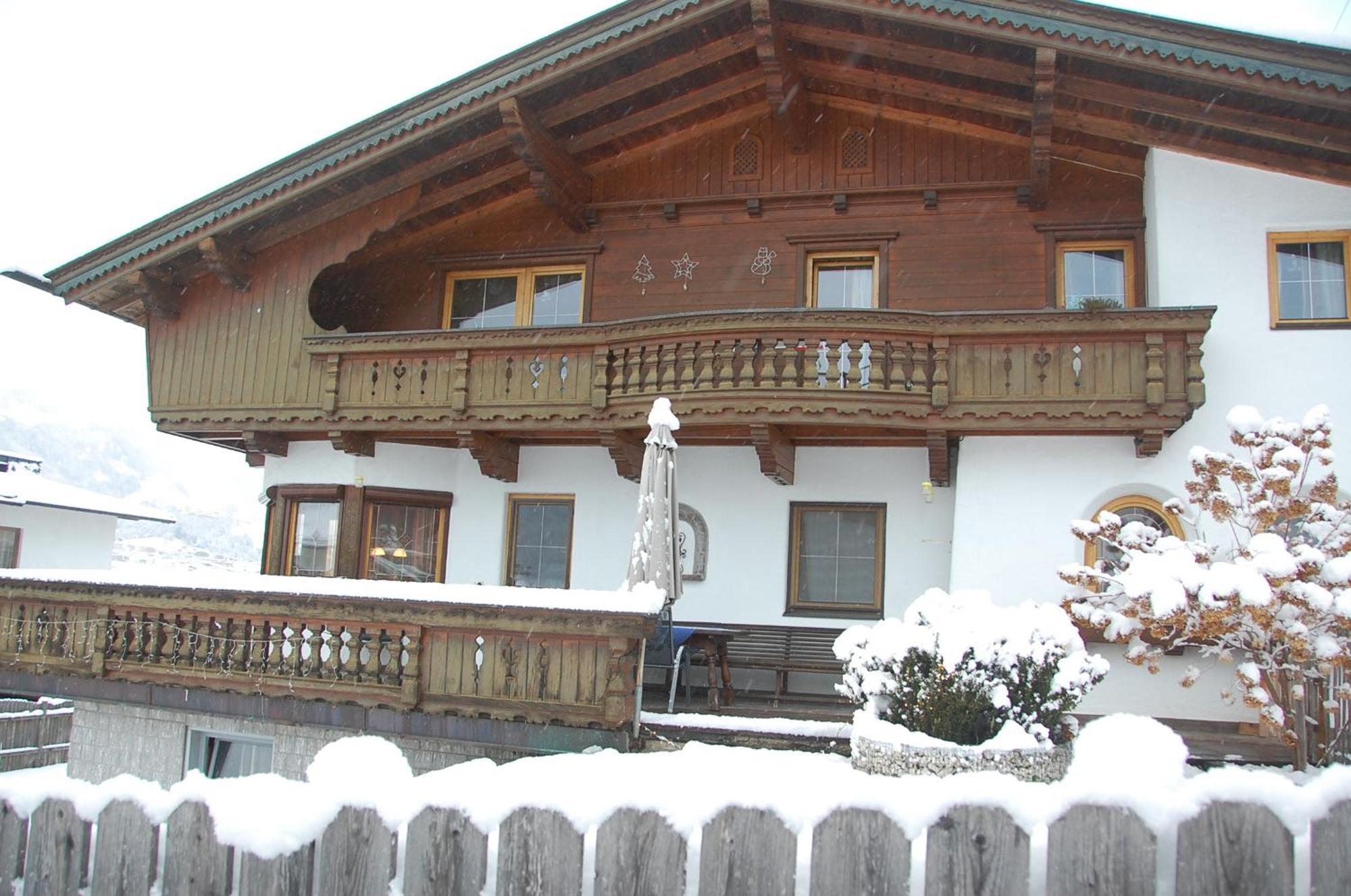 Haus Hart Im Zillertal 6 Personen Βίλα Εξωτερικό φωτογραφία